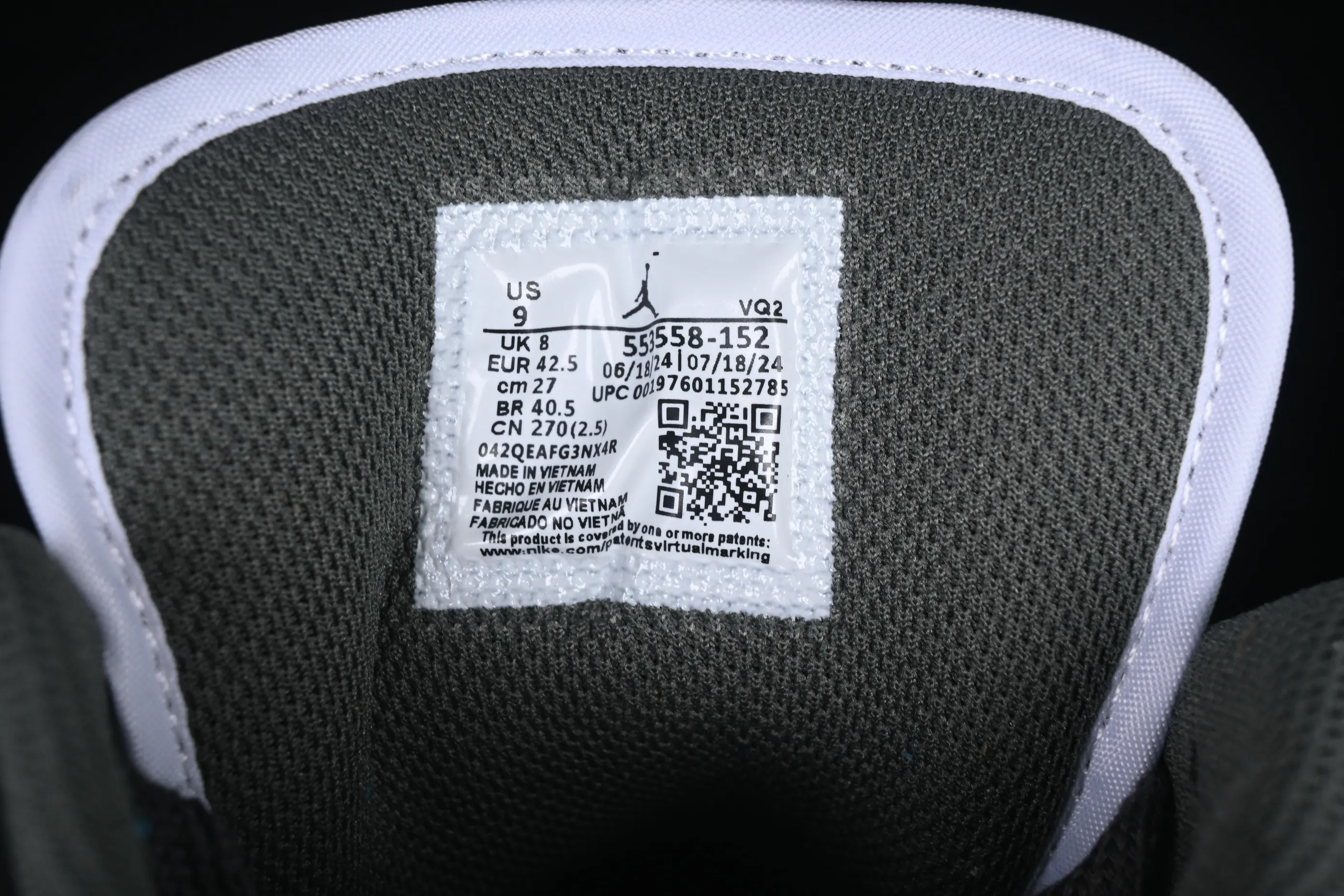 All categories Air Jordan Jordan series basketball shoes Air Jordan 1 Low Air Jordan 1 Low AJ1 Joe 1 Year of the Snake custom low-top cultural basketball shoes 553558-152